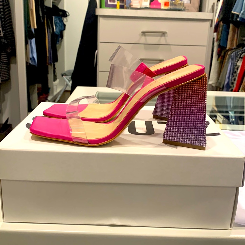 Schutz Brand New with tags!